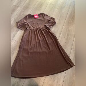 Isabel maternity dress very beautiful and soft